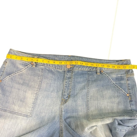 Lane Bryant Mid Rise Bootcut Denim Jeans Size 28 Light Wash - Picture 9 of 9